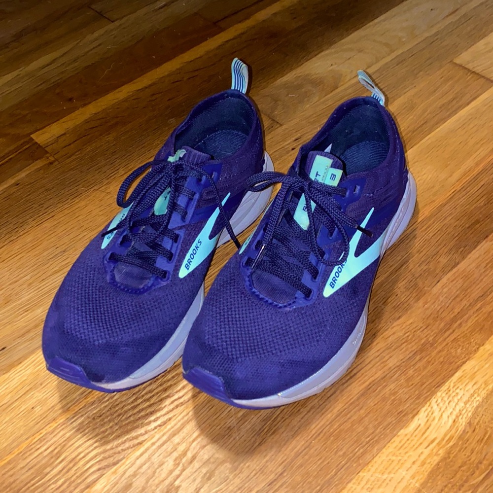 Brooks Running Shoes - Ricochet 3 DNA AMP